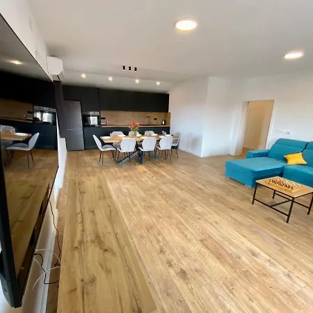 Apartment West *
