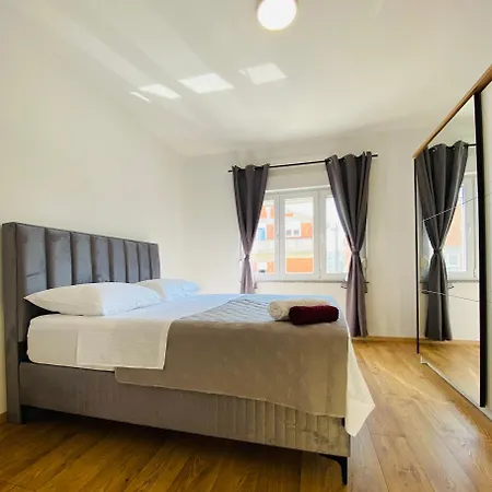 West Apartment *
